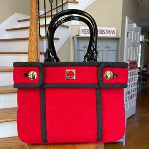 Kate spade purse. New with tags. Smoke free home. A great Valentines Day Present
